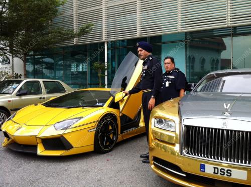 KL21_19102016_POLIS_KERETA