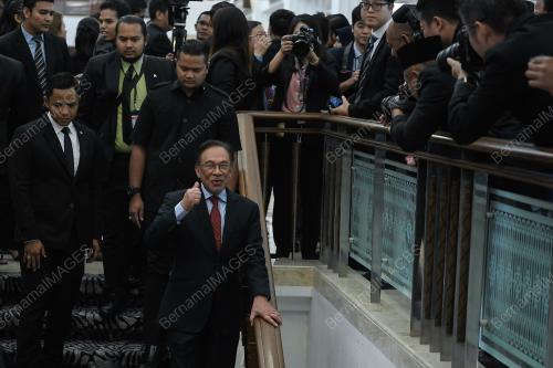 KL21_19112019_PARLIMEN_BN201910012840