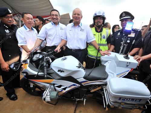 KL21_19122012_PM_POLIS