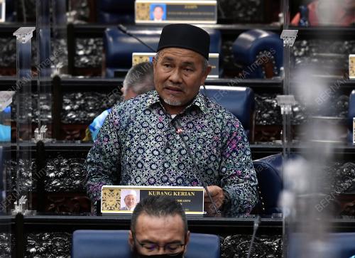 DATUK SERI TUAN IBRAHIM TUAN MAN
