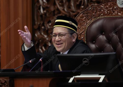 DATUK NUR JAZLAN MOHAMED