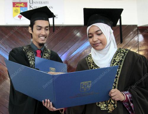KL21_20102012_KONVO_UKM