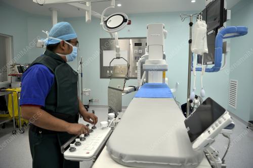 MESIN ANGIOGRAFI