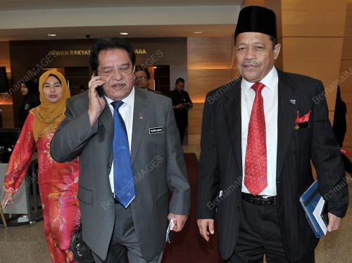 KL21_20112013_PARLIMEN