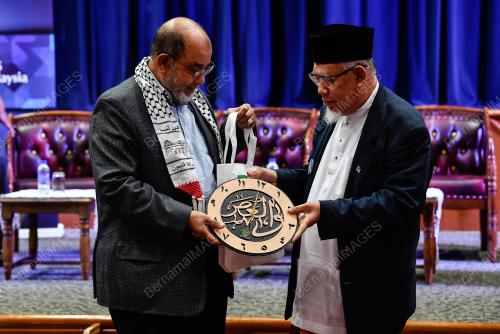 TAN SRI SYED HAMID ALBAR