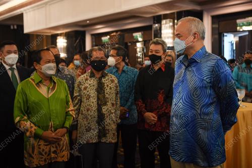 SULTAN NAZRIN MUIZZUDDIN SHAH