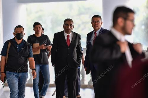 TAN SRI MOHD IRWAN SERIGAR ABDULLAH