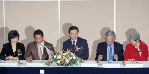 LIOW TIONG LAI