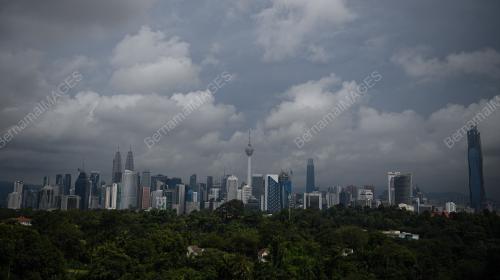 GELEMBUNG HIJAU PERJALANAN DOMESTIK