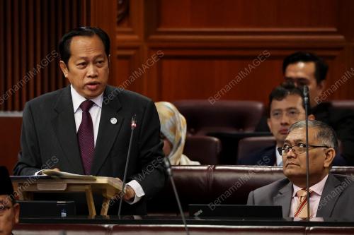 DATUK SERI AHMAD MASLAN