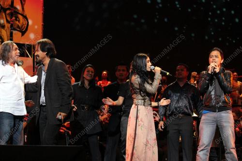KONSERT LOLOQ