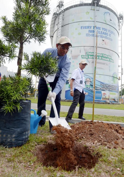 KL21_22042015_HARI_BUMI