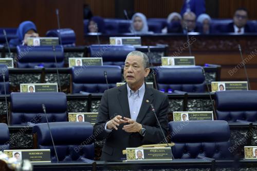 DATUK SERI FADILLAH YUSOF