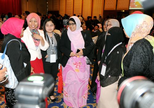 KL21_22112014_MAS_PUTERI