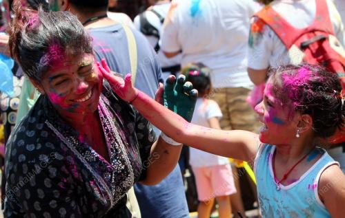 KL21_23032014_HOLI