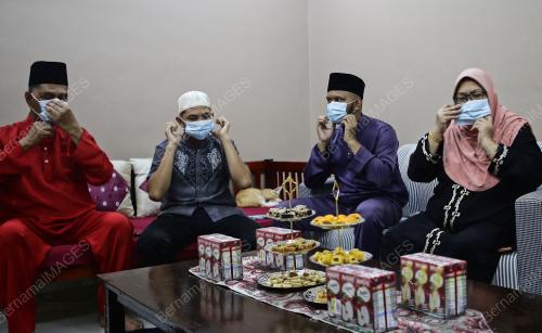 MALAM RAYA AIDILFITRI