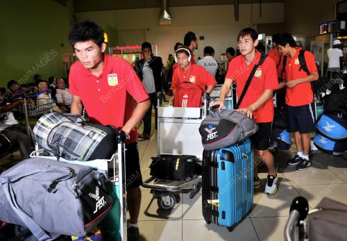 KL21_23112012_LAOS_AFF1