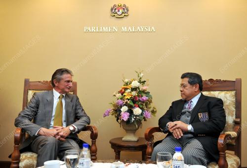 KL21_24032014_PARLIMEN