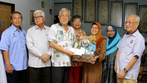 KL21_24062015_MUBARAK