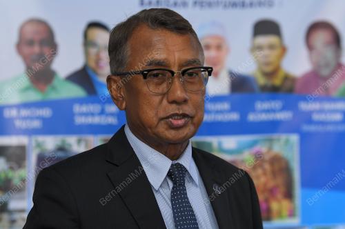 DATUK SERI DR ISMAIL ABD MUTTALIB