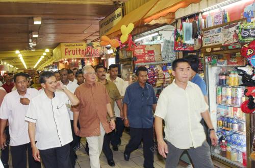 MOHD NAJIB TUN ABDUL RAZAK