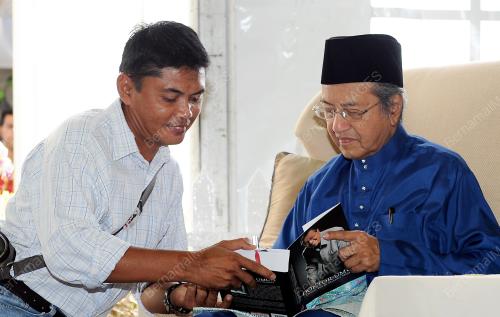 KL21_25082012_TUN_MAHATHIR