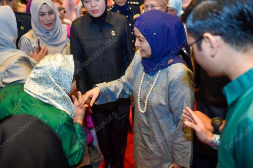 RAJA ZARITH SOFIAH