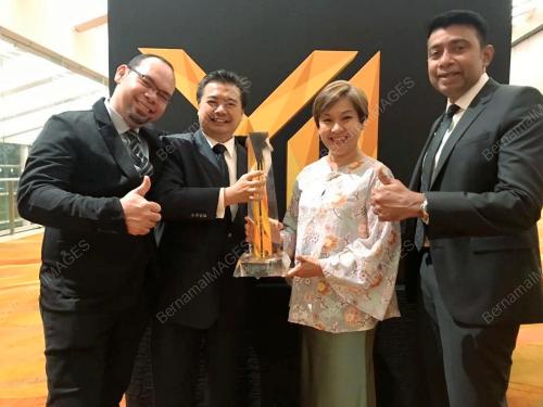 KL21_25102019_AWARDS