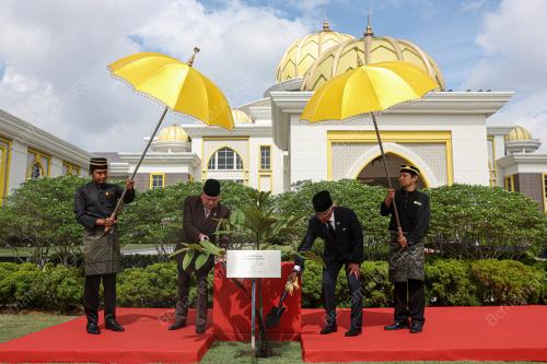 MESYUARAT MAJLIS RAJA-RAJA YANG KE 262