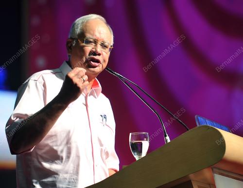 KL21_25112012_WANITA_MUDA