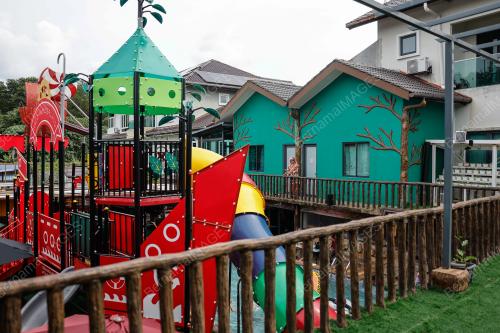 TAMAN TEMA AIR MINI DI PERUMAHAN