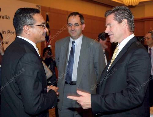 HISHAMMUDDIN TUN HUSSEIN