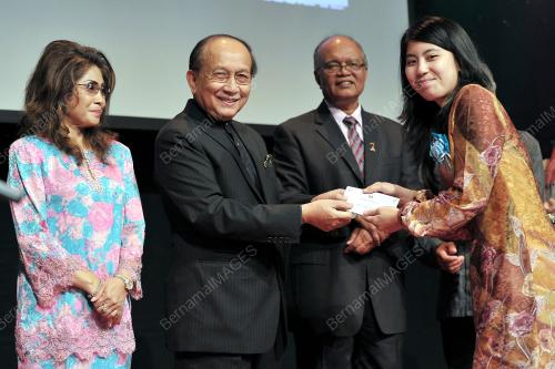 KL21_26122012_ASWARA