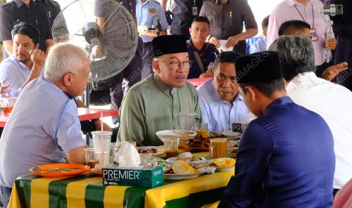 DATUK SERI ANWAR IBRAHIM