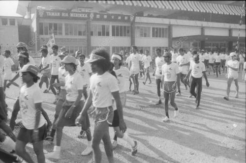 MARATHON