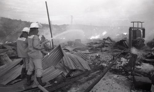 KILANG TERBAKAR