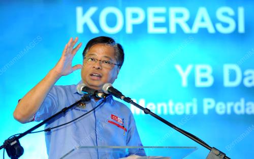 DATUK SERI ISMAIL SABRI