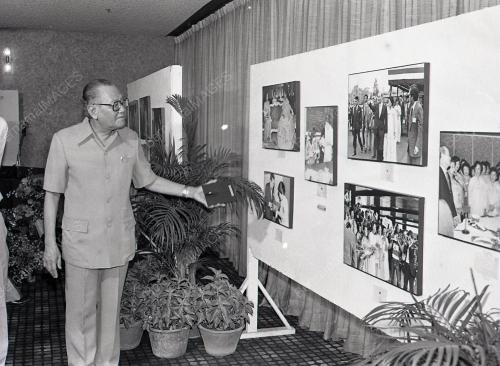 PERTANDINGAN FOTO