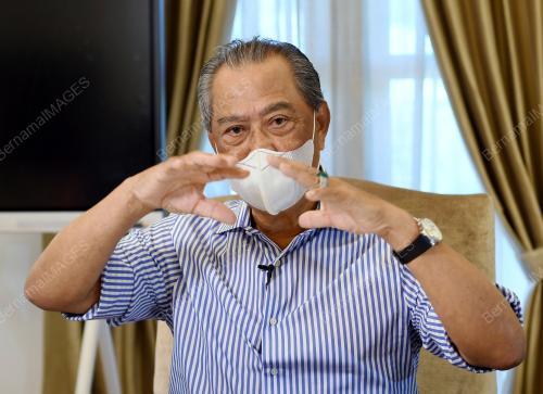 TAN SRI MUHYIDDIN YASSIN