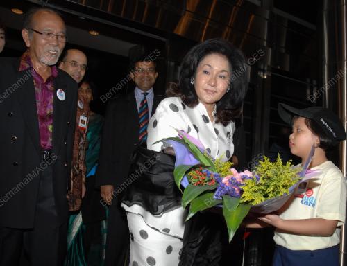 ROSMAH MANSOR