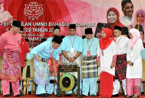 KL21_28082016_UMNO