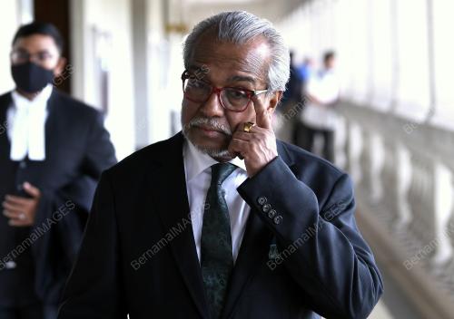 TAN SRI SHAFEE ABDULLAH