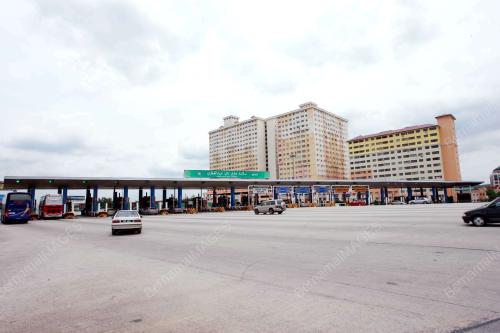 TOL SUNGAI BESI