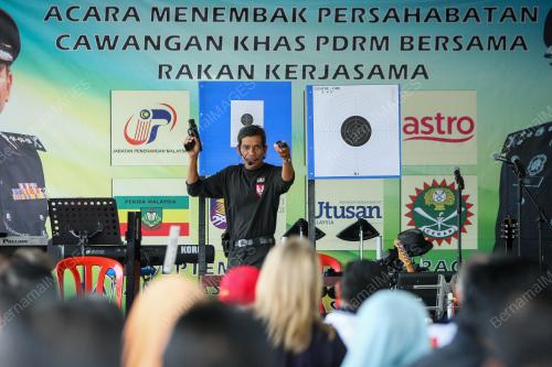 KL21_28092016_MENEMBAK