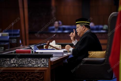 TAN SRI JOHARI ABDUL