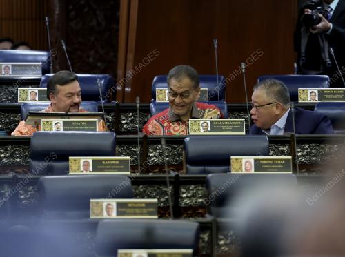 DATUK SERI AMIR HAMZAH AZIZAN