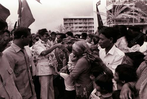 DATUK SERI DR. MAHATHIR BIN MOHAMAD