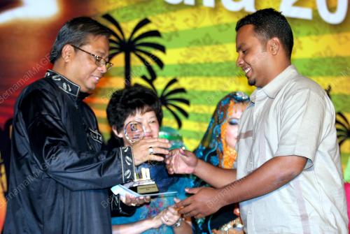 ISMAIL SABRI YAAKOB