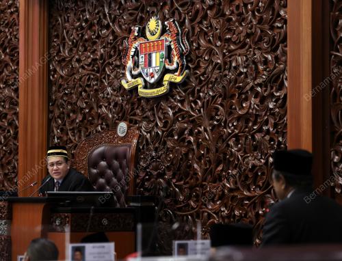 DATUK NUR JAZLAN MOHAMED