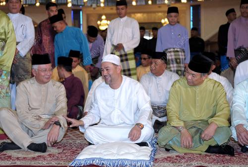 KL21_30072012_PAHLAWAN1
